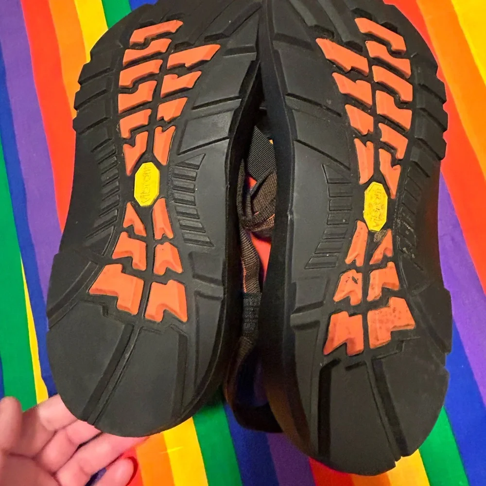 Mens Chaco sandals 10